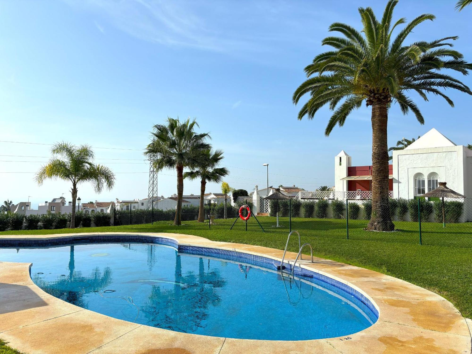 Villa Urb. Alhambra II 15 Nerja Esterno foto