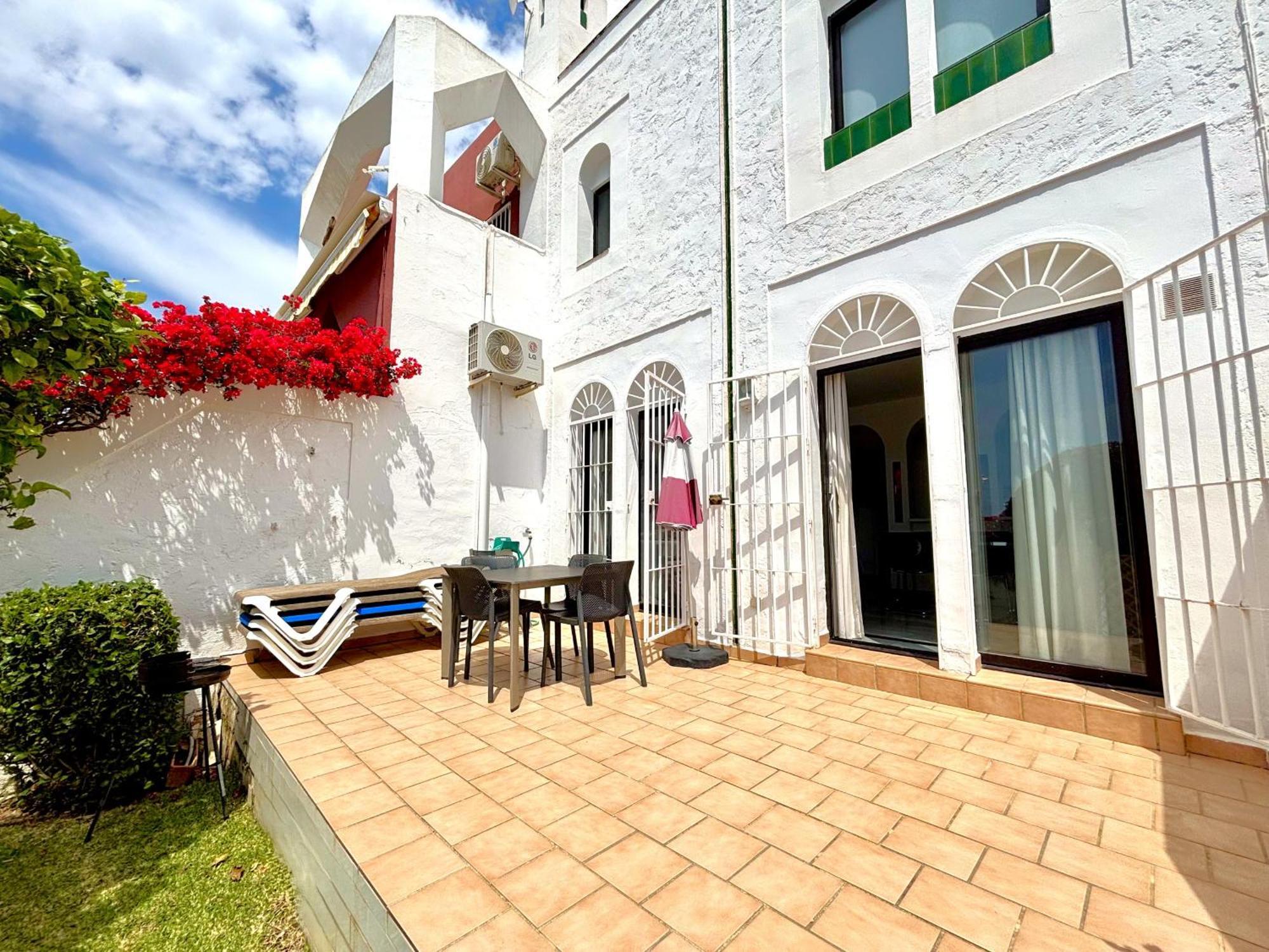 Villa Urb. Alhambra II 15 Nerja Esterno foto